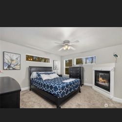 Queen Size Bedroom Set **Pending**