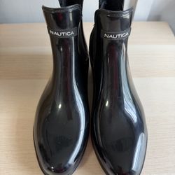 Like New Nautica Chelsea Rainboots 