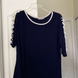 Sweatshirt Navy Blue With Sleeves