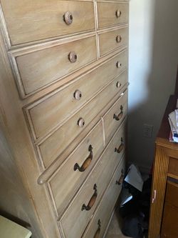 Chest of Drawer
