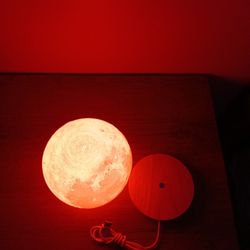 Magnetic Glow Up Rainbow Moon