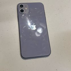 iPhone 11 - Great last minute Christmas pick up!