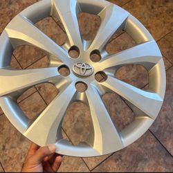 Toyota Hubcaps