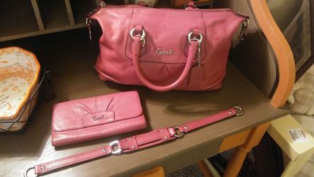 Super Cute Coach Satchel with Matching Wallet