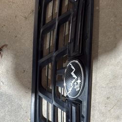 2021-2023 Subaru Crosstrek Grille