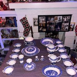 Blue Willow Vintage China 