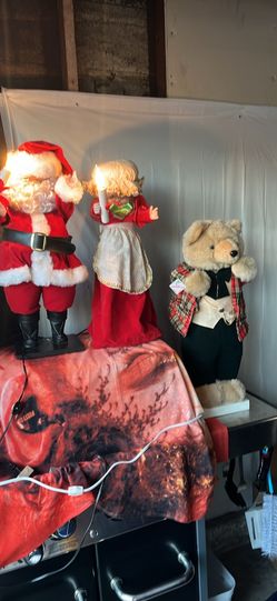 Vintage Animatronics Set of 3 Santa/Mrs Claus/Bear