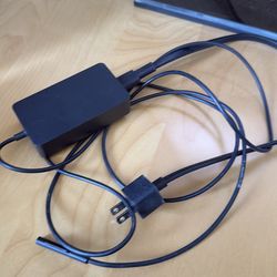 Microsoft Surface 65W Power Supply