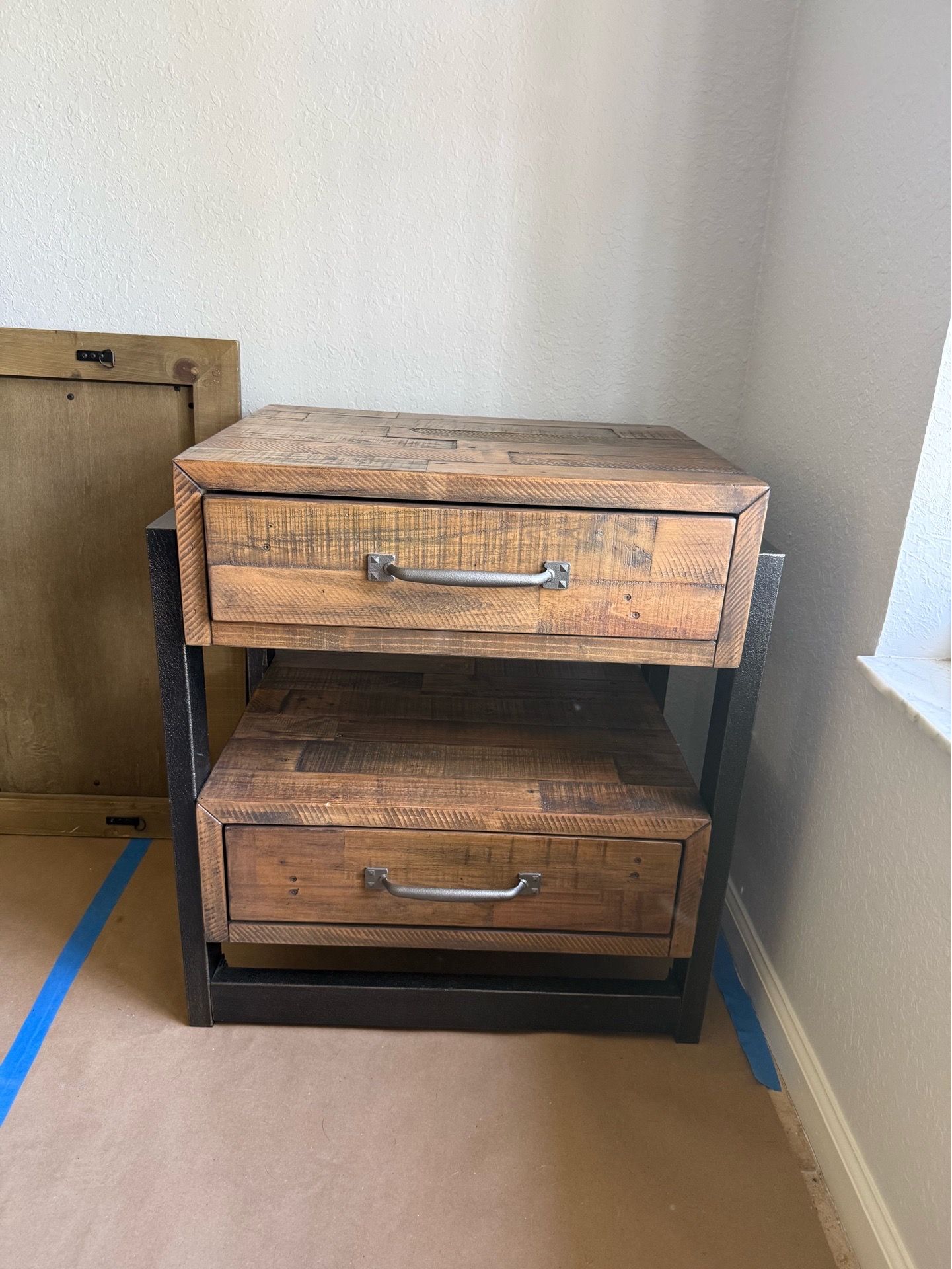 King Bedroom Set – Excellent Condition
