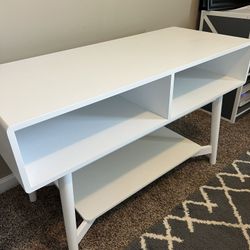Modern Design Table/Entertainment Stand