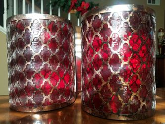 2 large holders