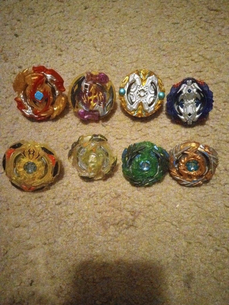 8 Beyblades