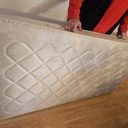 2 Twin Mattresses (+ Trundle Bed Set)