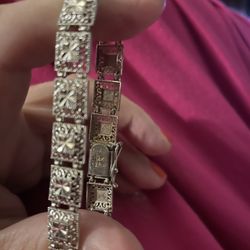 Lovely Solid 14K White Gold Beautifully Crafted Bracelet ... Recently Appraised By Jeweler For $1,850