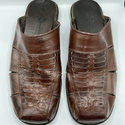 Men’s Sandals Tommy Bahama brown leather fisherman sandals Size 10 