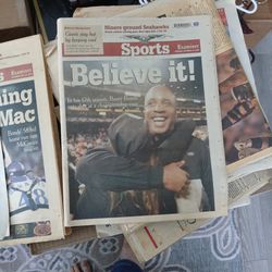 A Collection Of 5 Newspapers Of Legendary Barry Bonds