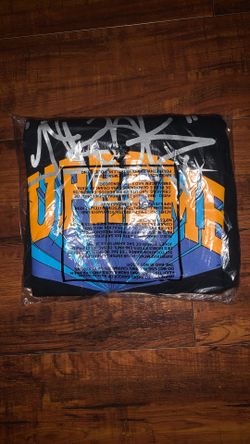 Supreme T-shirt