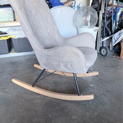 Rocking chair