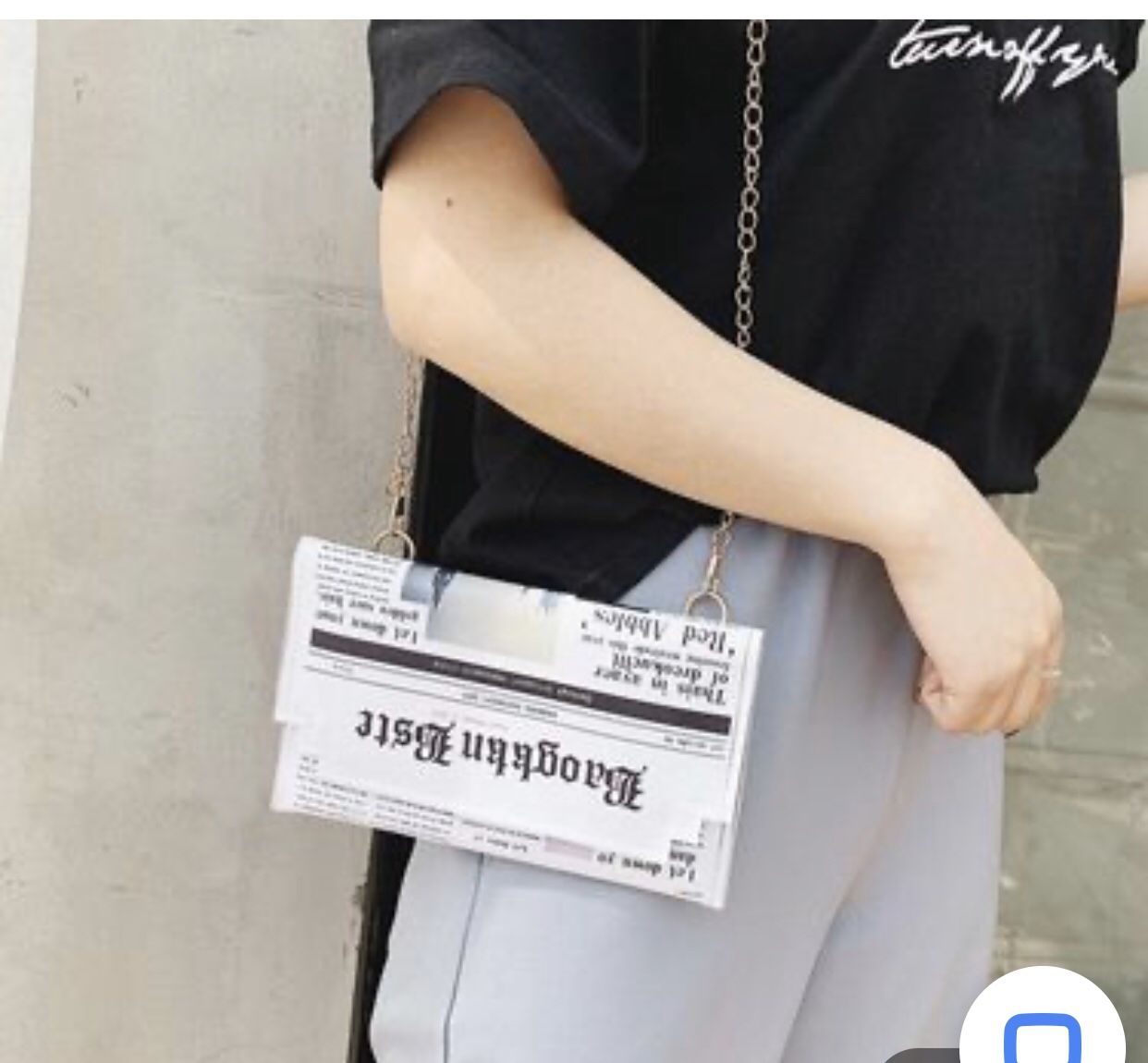 Shoulder bags