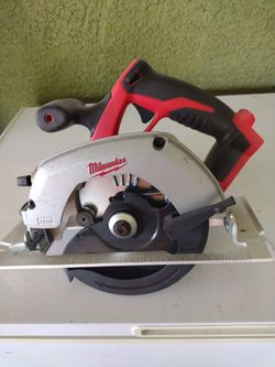 Circular saw 6 1/2 tool only no blade