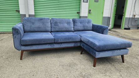 Blue Velvet MCM Reversible Sectional (Delivery Available 🚚)