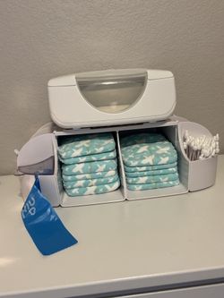 Wipe Warmer & Diaper Organizer