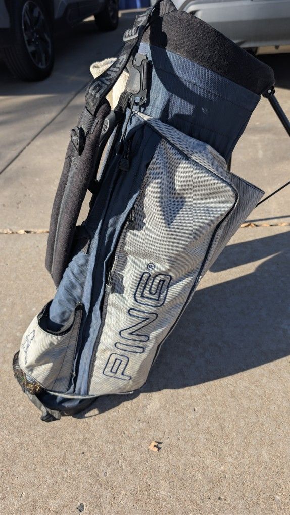 Ping Golf Bag Great pick Up!!