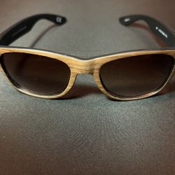 Sunglasses model SR 31279LTM253 (China) –Good condition.