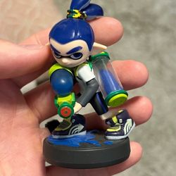 Nintendo Inkling Boy Splatoon amiibo Figure