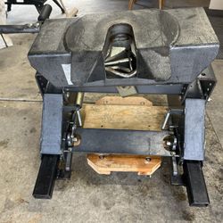 5th Wheel Hitch