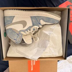 Air Jordan Retro High OG GS Hyper Royal/ White Must Go!