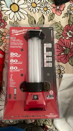 Milwaukee M18 Trouble Light with USB Charging