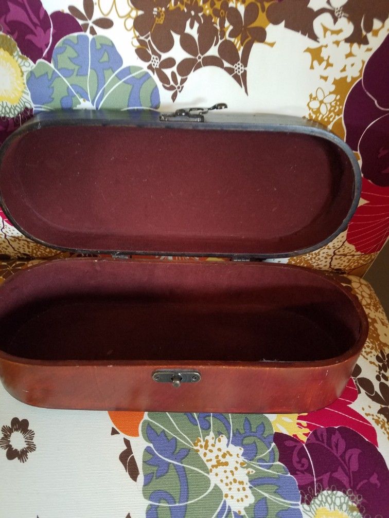 Beautiful French Wooden Storage Box ONLY $8!!!!