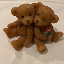 Too cute of a candle him and her teddy bears collectible