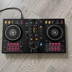 Pioneer Ddj-400 For Rekordbox Dj Controller Like New 