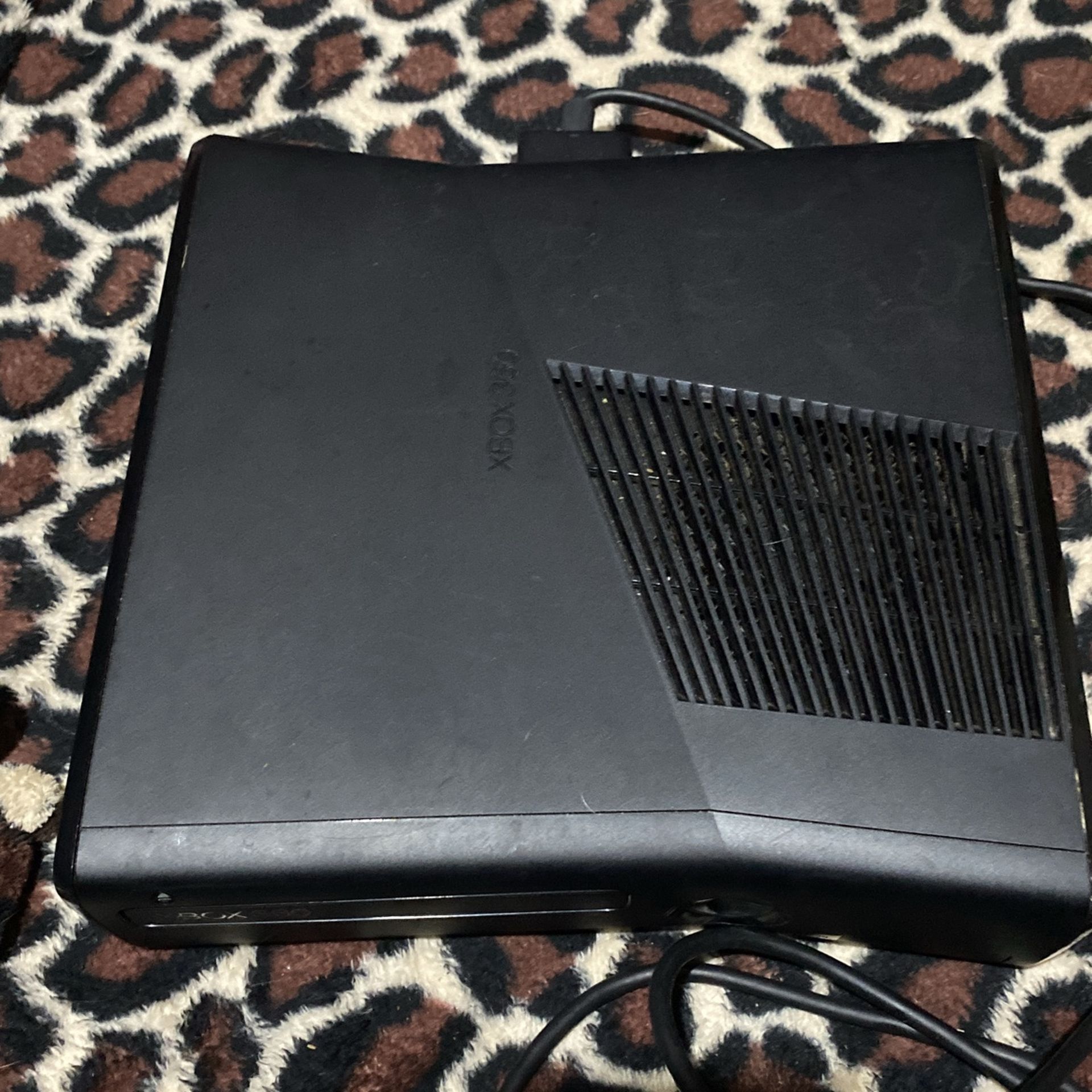 Xbox 360 Slim Moderate/Mint Condition