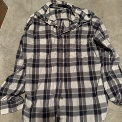 Womens Small Carhartt Plaid Button Up Shirt 