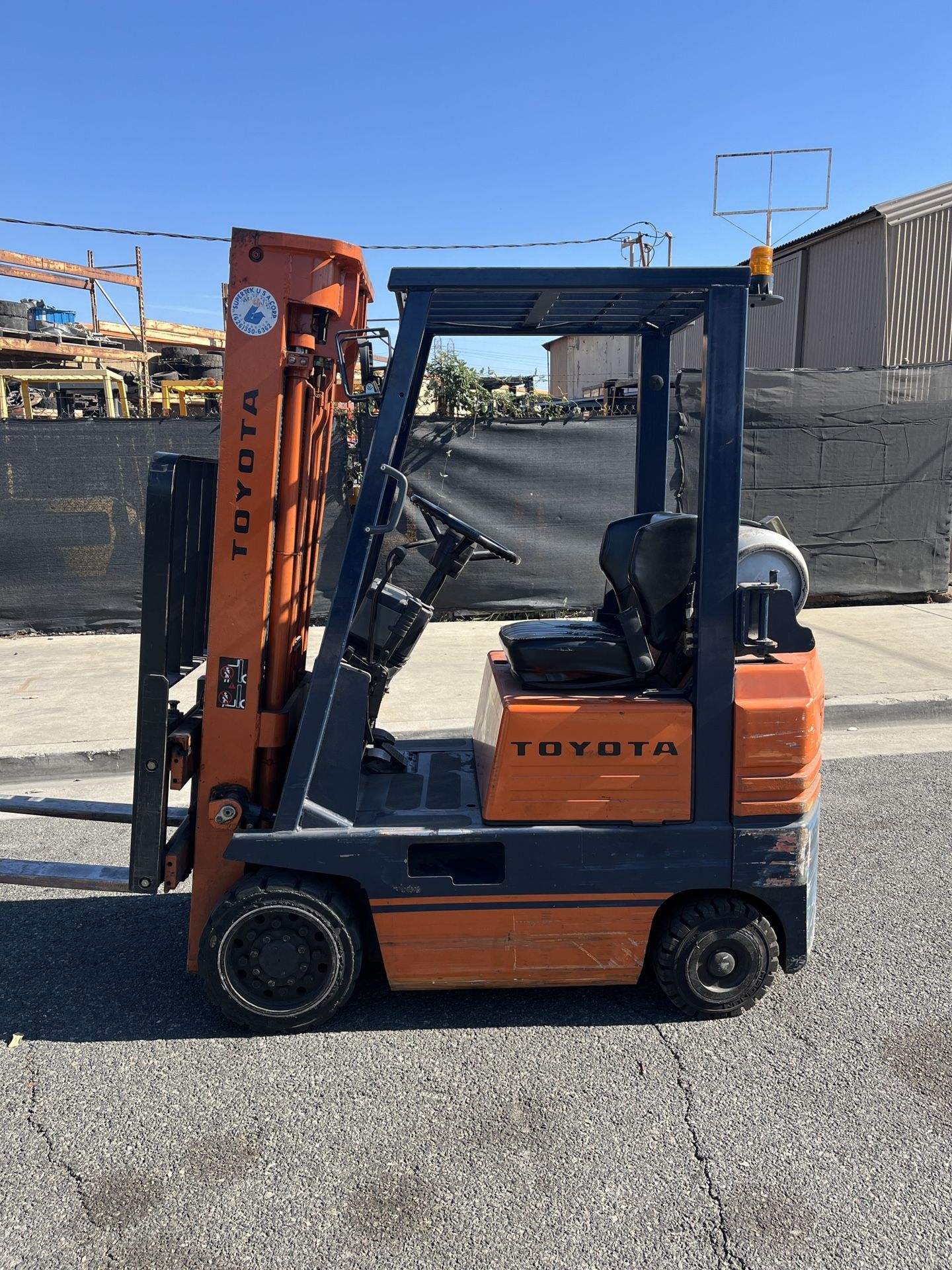 Toyota Forklift 3000lb Cap LPG