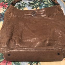 Tory Burch Pebbled  Leather 