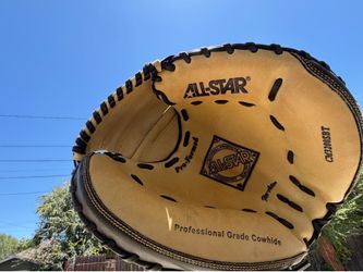 Baseball Catcher’s Mitt 31.5” Youth