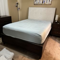 Bed & Nightstand - Living Spaces