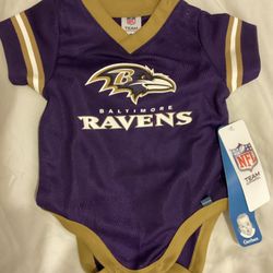 Baltimore Ravens, Baby Onesie Jersey – Official NFL Licensed Attire