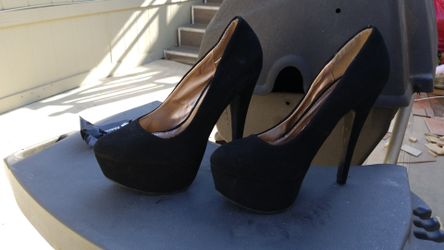 Black heels