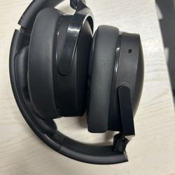 Skullcandy Headphones 