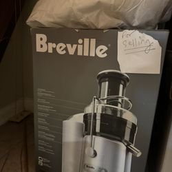 Breville Juicer