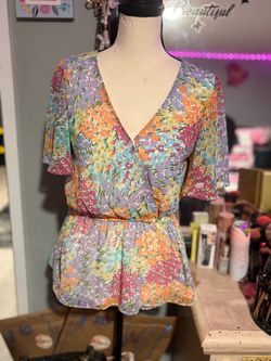 Vintage Inspired Floral Vneck Pemplum Top- S