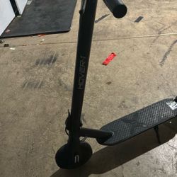Hover 1 Alpha Electric Scooter  For Parts PLEASE READ DESCRIPTION.