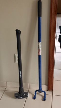 Husky 10 LB Sledge Hammer + Heavy Duty Floor Removal Tool