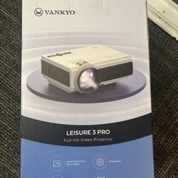 Leisure 3 Pro Projector