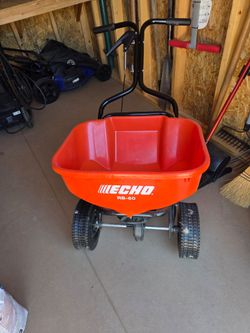 Echo 60lbs. Heavy Duty Spreader